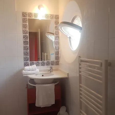 Goelia Les Jardins D'azur 3* Сен-Рафаэль