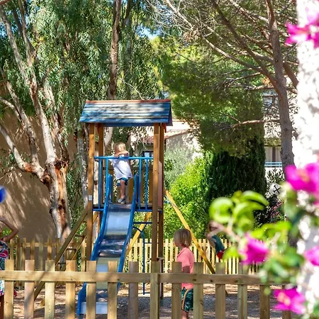 Goelia Les Jardins D'azur Апарт-отель 3*